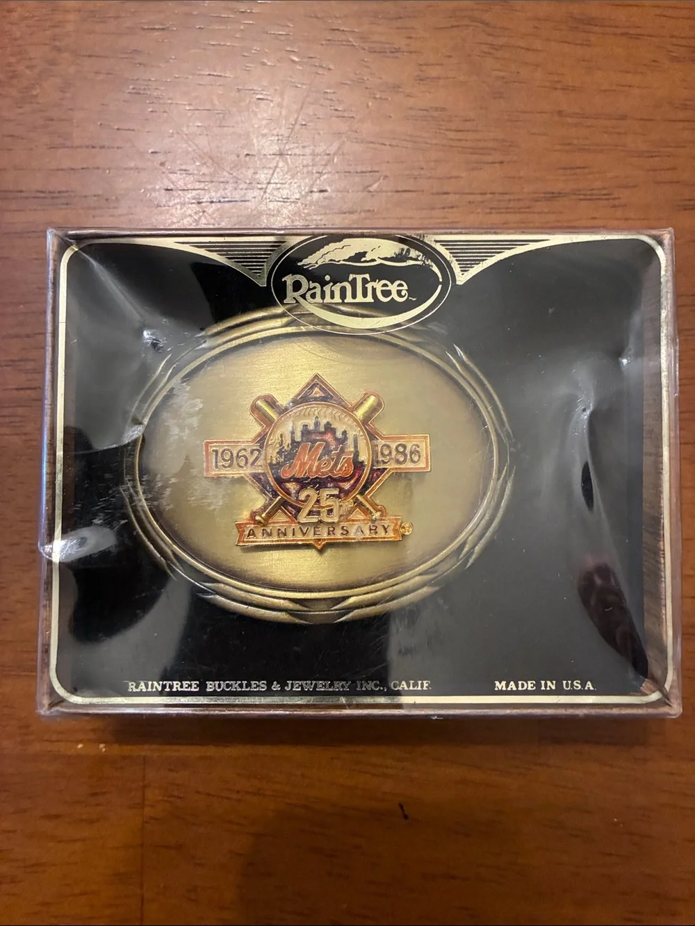 New York Mets 25th Anny Belt Buckle, Very Rare. Never Worn.
